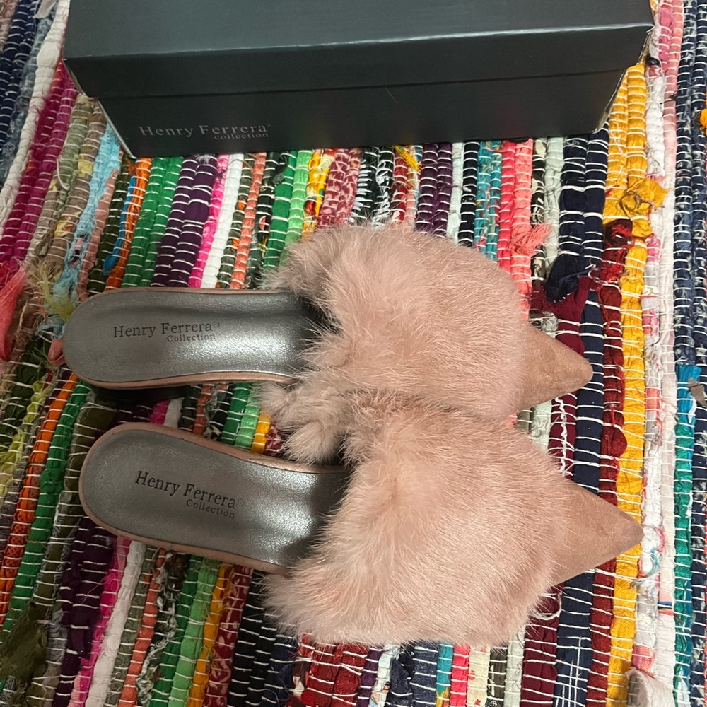 Mules - Picture 2 of 4